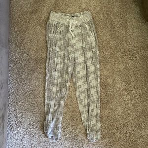 Linen ankle length pants